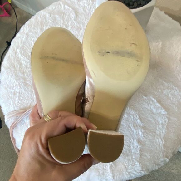 Justfab Velvet Crushed Tie Up Ankle Boots - Picture 9 of 10